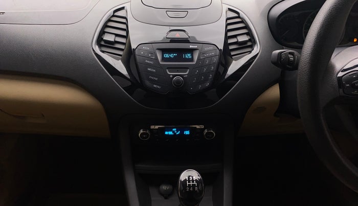 2018 Ford Figo Aspire TITANIUM 1.2 PETROL, Petrol, Manual, 42,113 km, Air Conditioner