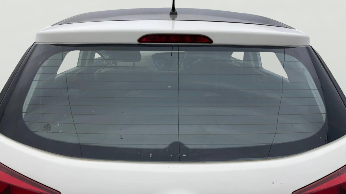 2015 Hyundai Elite i20 SPORTZ 1.2, Petrol, Manual, 83,926 km, Rear Windshield
