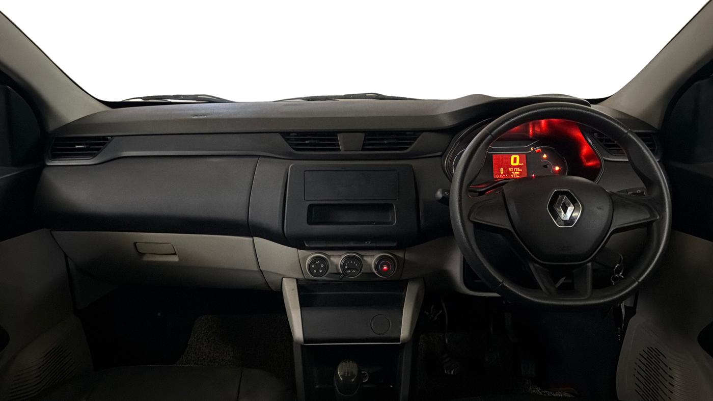 2021 Renault TRIBER RXE MT, Petrol, Manual, 30,126 km, Dashboard