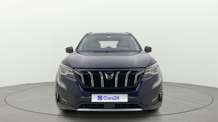 2022 Mahindra XUV700 AX 5 P AT 5 STR, Petrol, Automatic, 39,189 km, Front