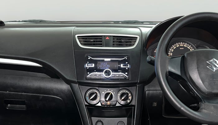 2016 Maruti Swift LXI (O), Petrol, Manual, 77,956 km, Air Conditioner