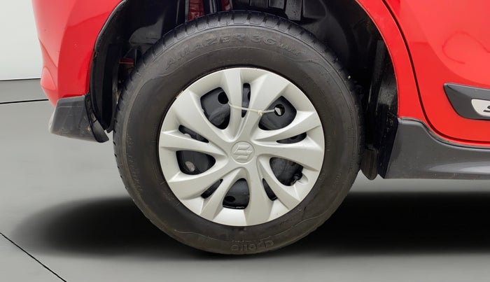 2021 Maruti Swift VXI AMT, Petrol, Automatic, 27,463 km, Right Rear Wheel