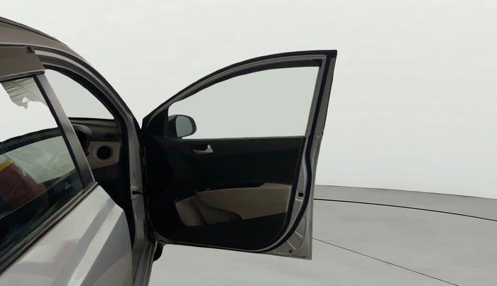 2016 Hyundai Grand i10 SPORTZ 1.2 KAPPA VTVT, Petrol, Manual, 51,058 km, RHS Front Door