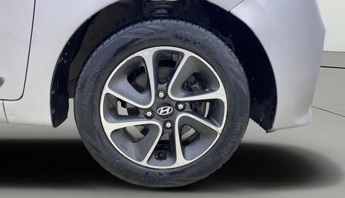 2018 Hyundai Grand i10 SPORTZ AT 1.2 KAPPA VTVT, Petrol, Automatic, 63,174 km, Right Front Wheel