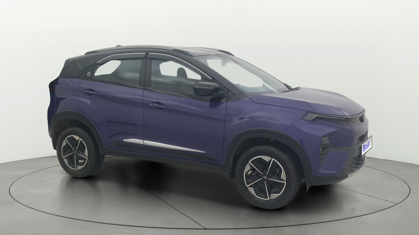 2023 Tata NEXON FEARLESS PURPLE + SUNROOF DUAL TONE 1.2 PETROL, Petrol, Manual, 25,480 km, SRP