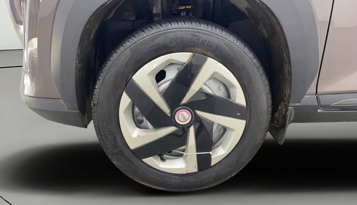 2024 Nissan MAGNITE  XE AMT EZ Shift, Petrol, Automatic, 15,857 km, Left Front Wheel