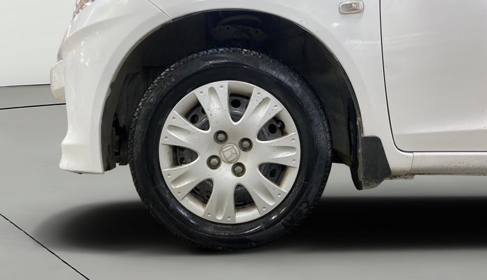 2015 Honda Amaze 1.2L I-VTEC S, Petrol, Manual, 1,09,846 km, Left Front Wheel
