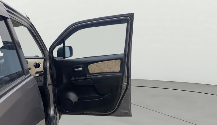 2017 Maruti Wagon R 1.0 VXI+, Petrol, Manual, 63,319 km, RHS Front Door