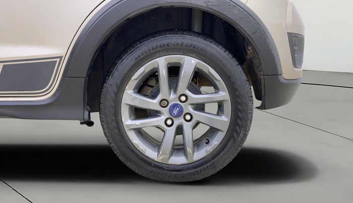 2019 Ford FREESTYLE TITANIUM PLUS 1.2 PETROL, Petrol, Manual, 58,855 km, Left Rear Wheel