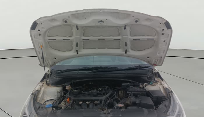 2022 Hyundai NEW I20 ASTA (O) 1.2 MT, Petrol, Manual, 34,455 km, Open Bonet