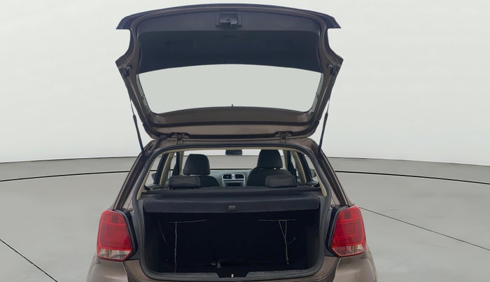 2017 Volkswagen Polo HIGHLINE1.2L, Petrol, Manual, 72,534 km, Boot Open Zoomed View