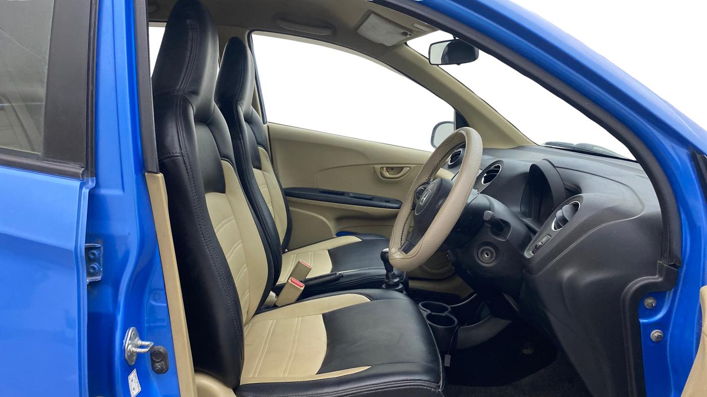 2014 Honda Brio S MT, Petrol, Manual, 62,077 km, Right Side Front Door Cabin
