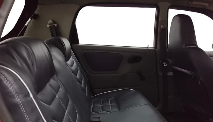 2013 Maruti Alto K10 VXI, Petrol, Manual, 92,367 km, Right Side Rear Door Cabin