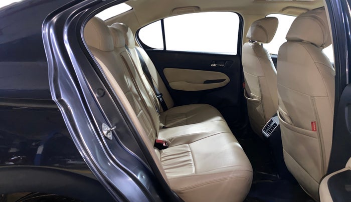 2022 Honda City 1.5L I-VTEC VX, Petrol, Manual, 35,928 km, Right Side Rear Door Cabin