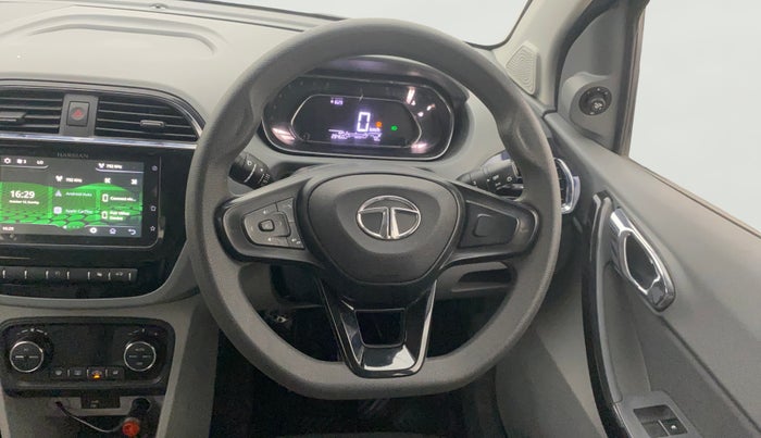 2021 Tata TIGOR XZ PLUS PETROL, Petrol, Manual, 28,459 km, Steering Wheel Close Up