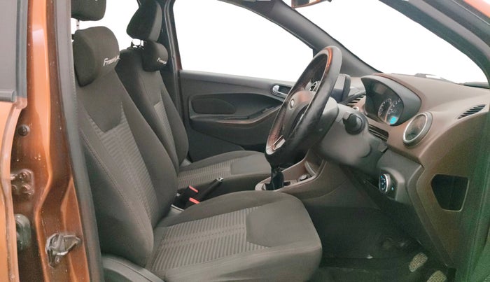 2018 Ford FREESTYLE TITANIUM PLUS 1.2 PETROL, Petrol, Manual, 56,361 km, Right Side Front Door Cabin