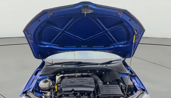 2015 Skoda Octavia ELEGANCE 1.8 TSI AT, Petrol, Automatic, 65,121 km, Open Bonet