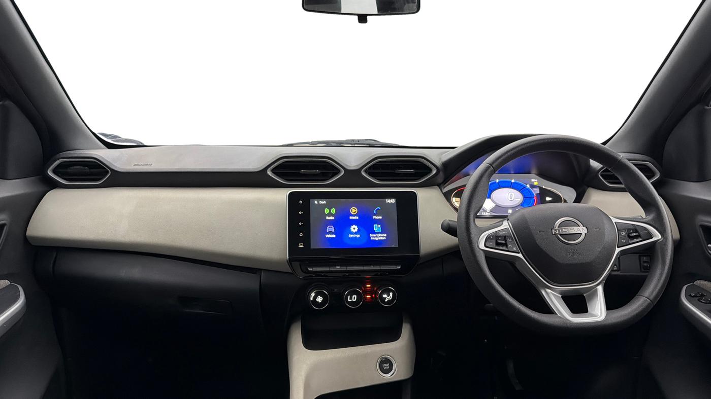 2023 Nissan MAGNITE XV PREMIUM TURBO CVT, Petrol, Automatic, 24,560 km, Dashboard