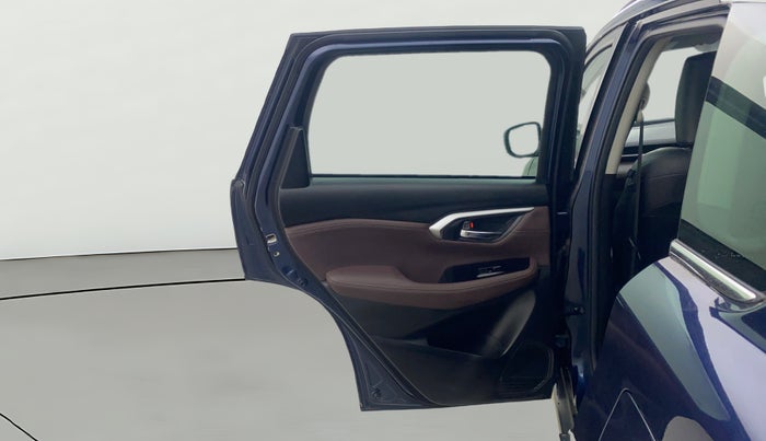 2022 Maruti Grand Vitara ALPHA SMART HYBRID AT, Petrol, Automatic, 52,705 km, LHS Rear Door