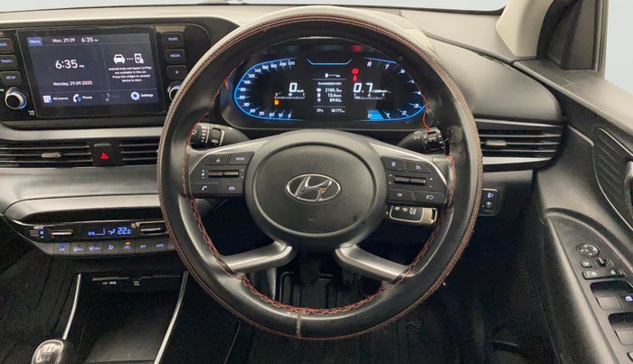 2022 Hyundai NEW I20 SPORTZ 1.2 MT, Petrol, Manual, 38,134 km, Steering Wheel Close Up