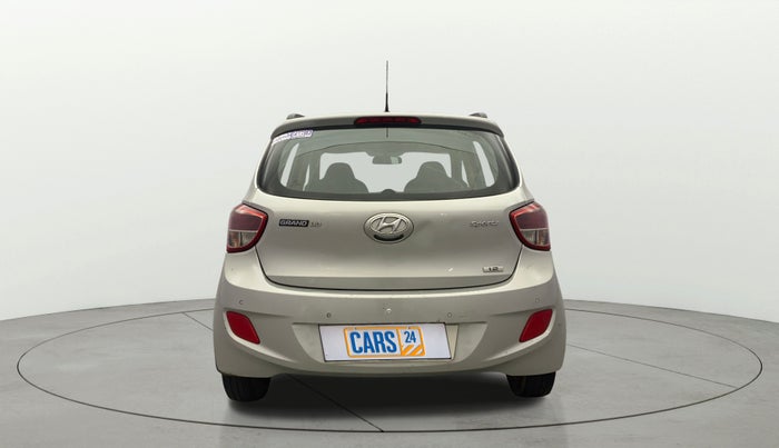 2016 Hyundai Grand i10 SPORTZ 1.2 KAPPA VTVT, Petrol, Manual, 80,035 km, Back/Rear