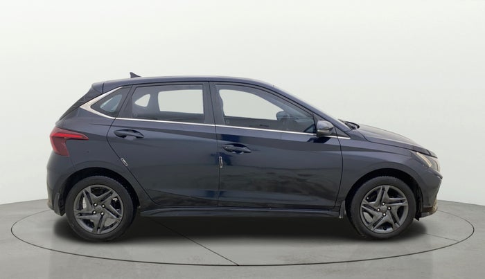 2022 Hyundai NEW I20 SPORTZ 1.2 MT, Petrol, Manual, 50,528 km, Right Side View
