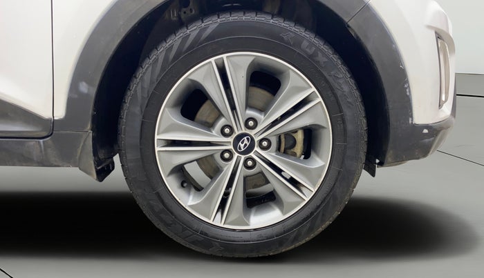 2018 Hyundai Creta SX PLUS AT 1.6 DIESEL, Diesel, Automatic, 1,18,639 km, Right Front Wheel