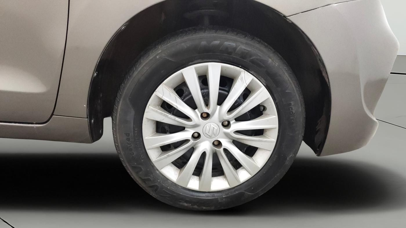2020 Maruti Baleno DELTA PETROL 1.2, Petrol, Manual, 63,539 km, Right Front Wheel