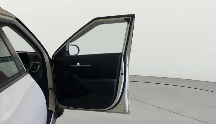 2019 KIA SELTOS HTK 1.5 PETROL, Petrol, Manual, 67,251 km, RHS Front Door