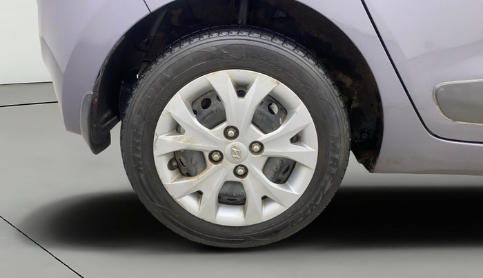 2015 Hyundai Grand i10 SPORTZ 1.2 KAPPA VTVT, Petrol, Manual, 70,997 km, Right Rear Wheel