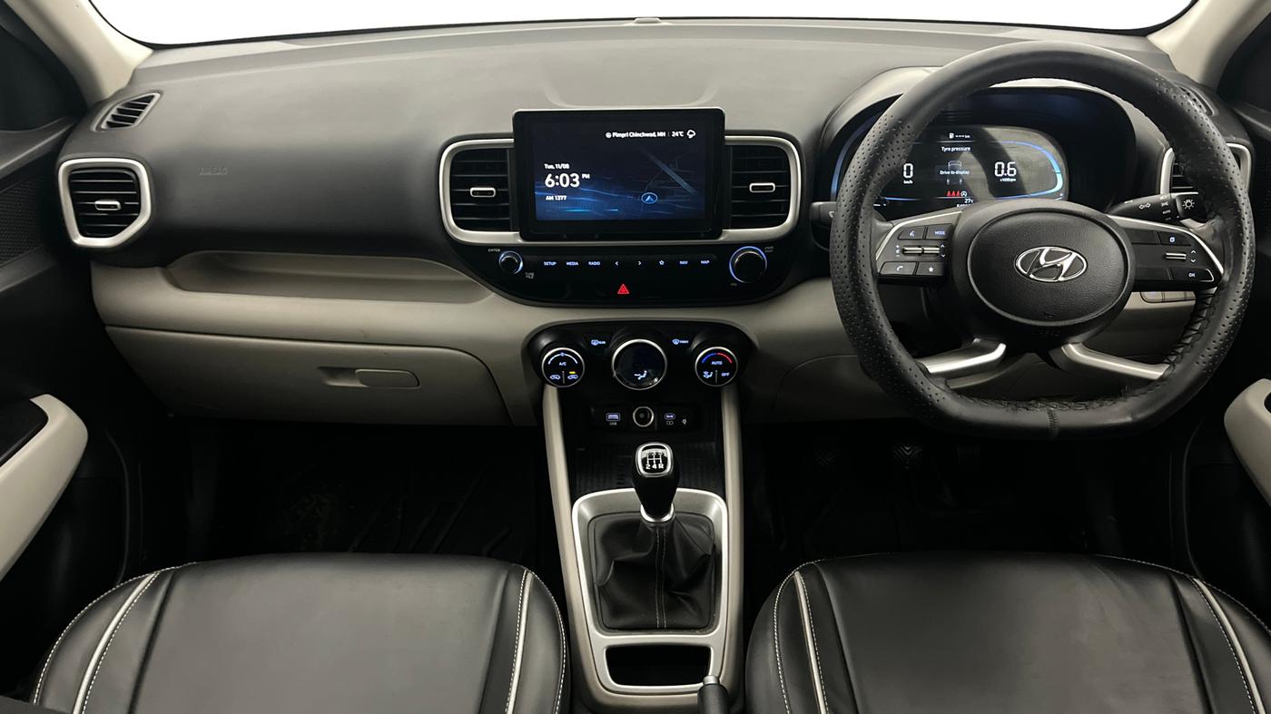 2024 Hyundai VENUE SX 1.2 PETROL, Petrol, Manual, 54,819 km, Dashboard