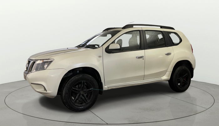 2014 Nissan Terrano XL (P), Petrol, Manual, 92,036 km, Left Front Diagonal