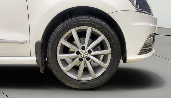 2019 Volkswagen Ameo HIGHLINE PLUS 1.5L AT 16 ALLOY, Diesel, Automatic, 99,697 km, Right Front Wheel