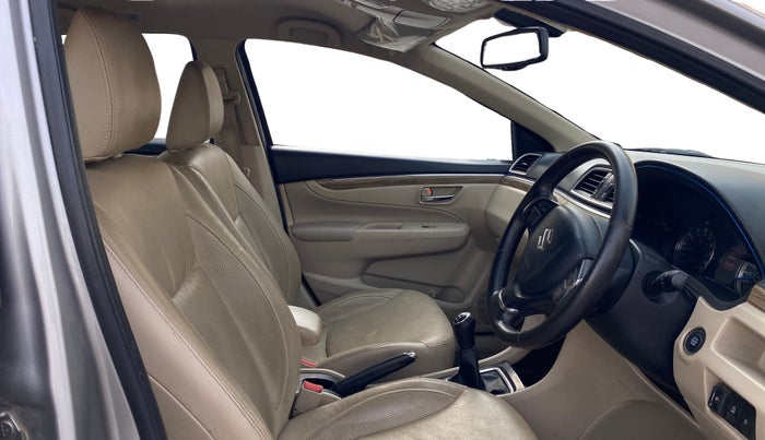 2019 Maruti Ciaz ALPHA 1.5 SHVS PETROL, CNG, Manual, 47,590 km, Right Side Front Door Cabin