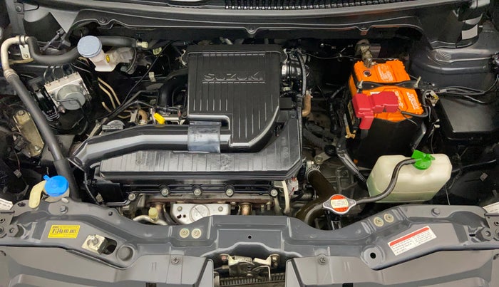 2018 Maruti Ertiga ZXI, Petrol, Manual, 27,315 km, Engine View