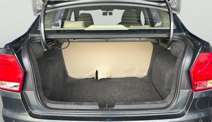 2017 Volkswagen Ameo HIGHLINE1.2L, Petrol, Manual, 72,188 km, Boot Open Zoomed View