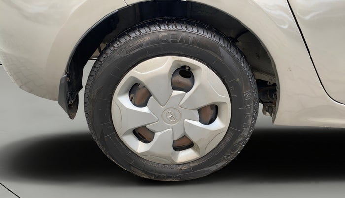 2019 Tata TIGOR XZ PETROL, CNG, Manual, 82,746 km, Right Rear Wheel