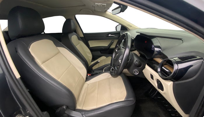 2022 Skoda SLAVIA STYLE 1.0L TSI AT, Petrol, Automatic, 48,122 km, Right Side Front Door Cabin