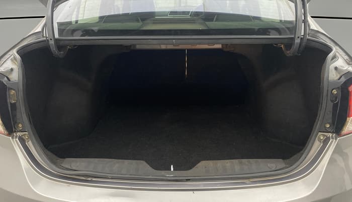 2016 Maruti Ciaz ZXI+ RS, Petrol, Manual, 84,888 km, Boot Open Zoomed View