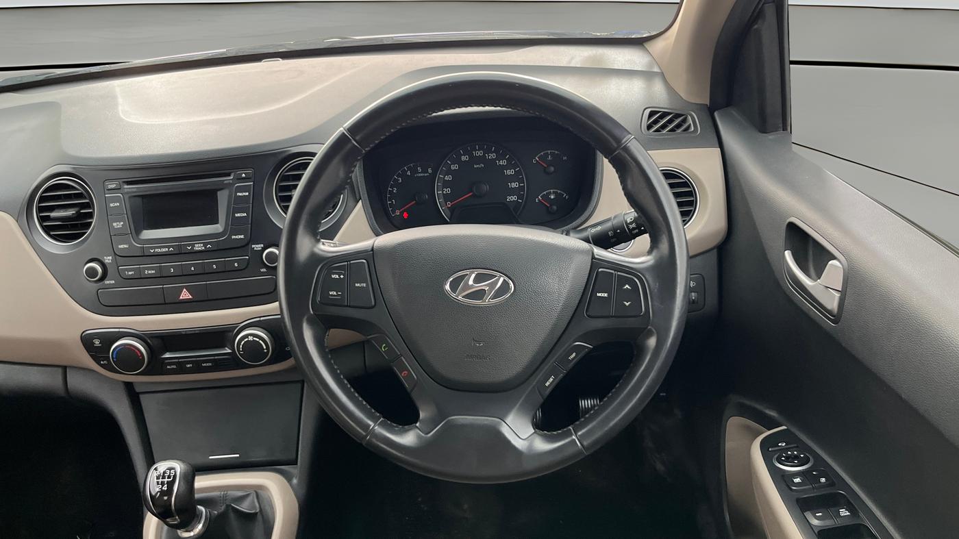 2014 Hyundai Xcent SX 1.1 CRDI (O), Diesel, Manual, 71,304 km, Steering Wheel Close Up