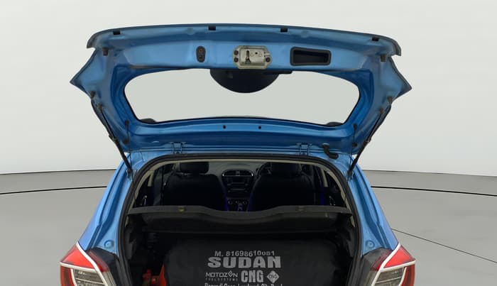 2017 Tata Tiago XZA PETROL, CNG, Automatic, 93,702 km, Boot Door Open