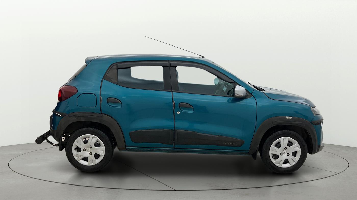 2022 Renault Kwid RXT 1.0 AMT, Petrol, Automatic, 27,722 km, Right Side View