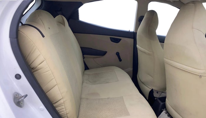 2017 Hyundai Eon ERA +, Petrol, Manual, 25,201 km, Right Side Rear Door Cabin