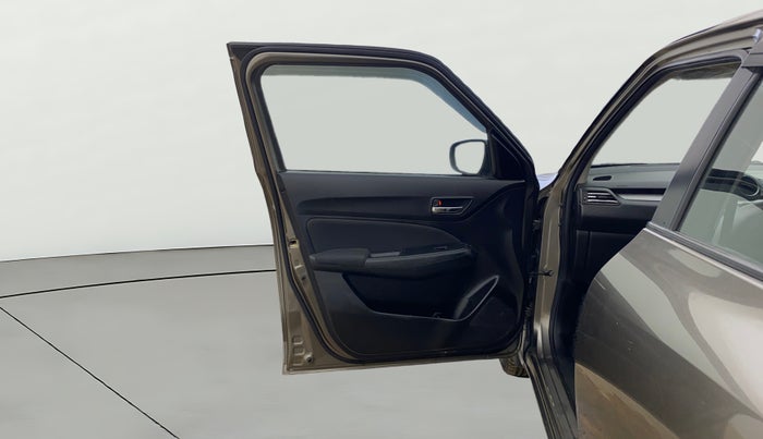 2022 Maruti Swift VXI, Petrol, Manual, 59,406 km, LHS Front Door