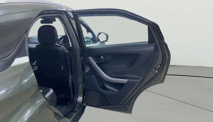 2020 Tata NEXON XM SUNROOF PETROL, Petrol, Manual, 96,060 km, RHS Rear Door