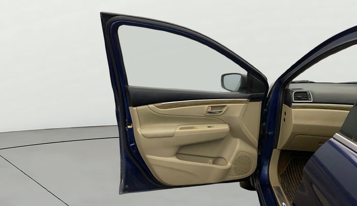 2018 Maruti Ciaz ALPHA 1.5 SHVS PETROL, Petrol, Manual, 53,521 km, LHS Front Door