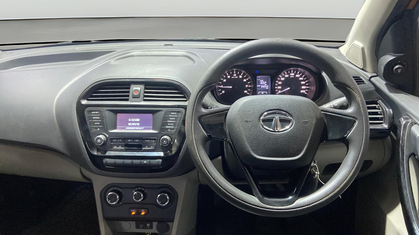 2018 Tata Tiago XT PETROL, Petrol, Manual, 69,042 km, Steering Wheel Close Up