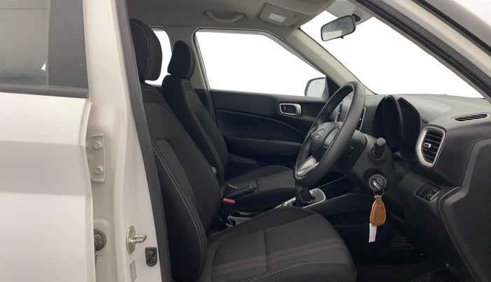 2021 Hyundai VENUE S+ 1.2, Petrol, Manual, 40,817 km, Right Side Front Door Cabin