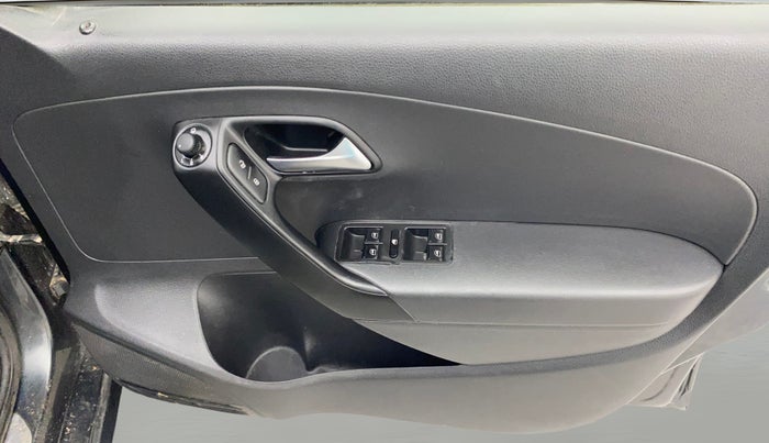 2017 Volkswagen Polo GT TDI, Diesel, Manual, 1,42,873 km, Driver Side Door Panels Control