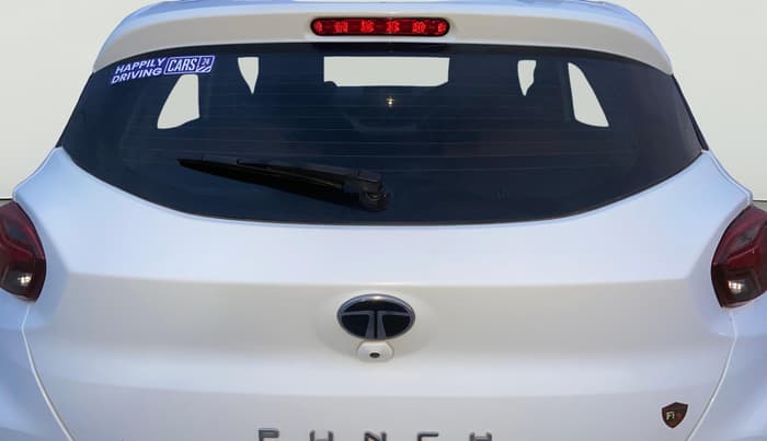 2024 Tata PUNCH ACCOMPLISHED SUNROOF MT, Petrol, Manual, 22,609 km, Rear Windshield